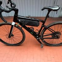 Bici Gravel BMC URS 01 Four