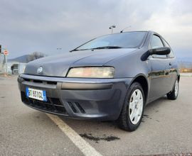 Fiat punto NEOPATENTATI