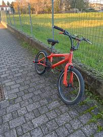 BMX rossa