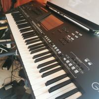WORKSTATION YAMAHA GENOS
