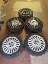 N. 4 Ruote 4S icomplete di cerchio per fiat grande