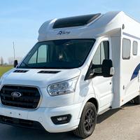Camper Semintegrale 5 posti - Ampio Garage - Letto