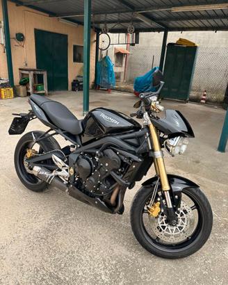 Triumph Street Triple 675