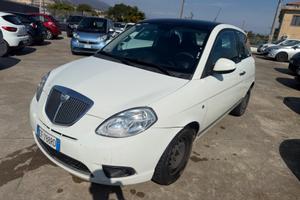 Lancia Ypsilon 1.3 MJT 75 CV Elle