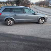 Opel Astra SW 17 CDTI cosmo