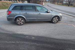 Opel Astra SW 17 CDTI cosmo