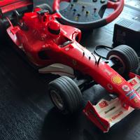 Modellino ferrari f2004