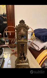 Orologio a pendolo vittoriano vintage