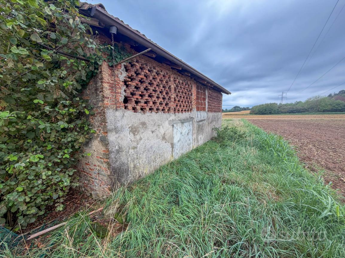 TERRENO A CASATENOVO - Vista 2
