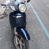 Aprile scarabeo 125 