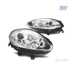FARI PER FIAT BRAVO 2007 - LUCE DIURNA FONDO CROMA