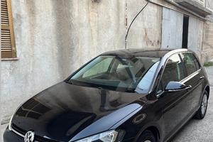 VOLKSWAGEN Golf 7ª serie - 2018