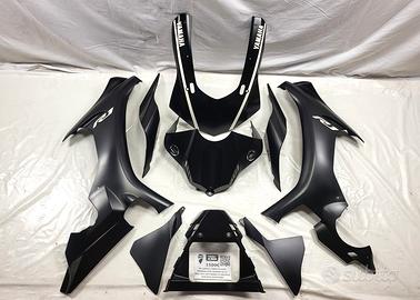 CARENA ORIGINALE NERA PER YAMAHA YZF R1 RN32 2015 