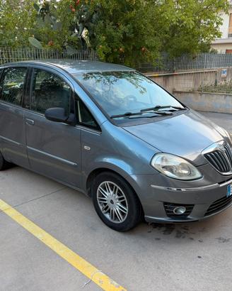 Lancia musa 1.6 multijet 2011