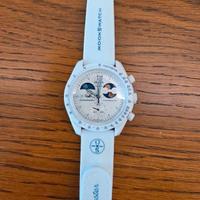 Omega x Swatch MoonSwatch Mission to Earthphase  