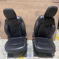 Jeep Renegade Sedili Anteriori e Posteriori