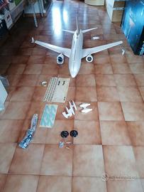 Aeromodello Boeing 737 700 RC