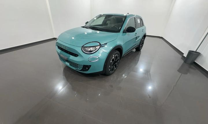 Fiat 600 Hybrid DCT MHEV La Prima '25 Km 0