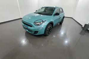 Fiat 600 Hybrid DCT MHEV La Prima '25 Km 0