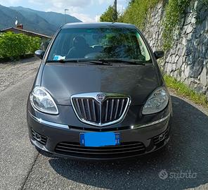 Lancia MUSA "Poltrona Frau"