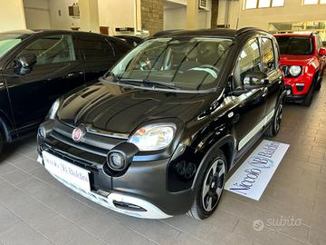 Fiat Panda Cross 1.0 FireFly S&S Hybrid UNICO PROP