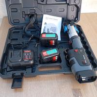 pressatrice idraulica con matrici th 16 20 26 32 