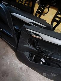 interni BMW X 1 2022