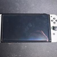 Nintendo Switch OLED + 2 Giochi + Custodia