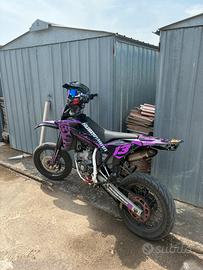 Husqvarna SM/CR 125 2015