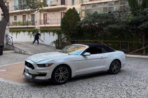 Ford mustang 2015 3.8 v6  200cv cabrio
