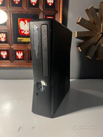 Xbox 360 Slim 250 gb + Kinect - Sigillo Originale
