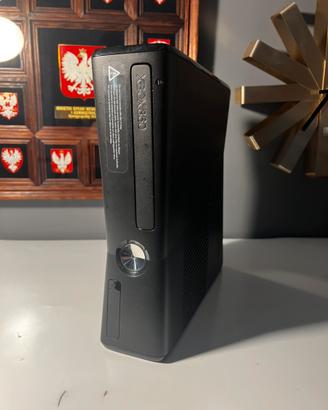 Xbox 360 Slim 250 gb + Kinect - Sigillo Originale