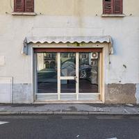 NEGOZIO A BAGNOLO MELLA