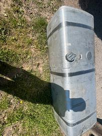 Serbatoio gasolio per iveco