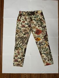 Pantalone a fiori