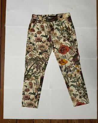 Pantalone a fiori
