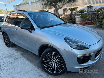 Cayenne platinum edition