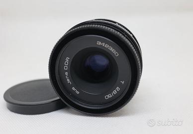 Zeiss Jena Tessar 50 mm f 2.8 con adattatore Canon