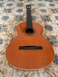 Chitarra marchio spagnolo Admira, modello Belinda