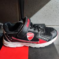 Scarpa nera rossa Ducati 32
