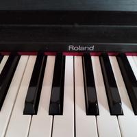 pianola Roland 