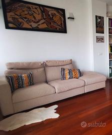 Divano Ikea 3 posti+ con pouf contenitore