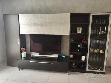 Soggiorno moderno con tavolo allungabile 