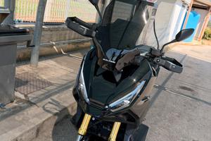XADV 750