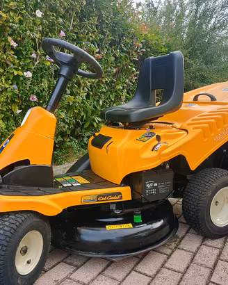 Trattorino Cub Cadet Idrostatico