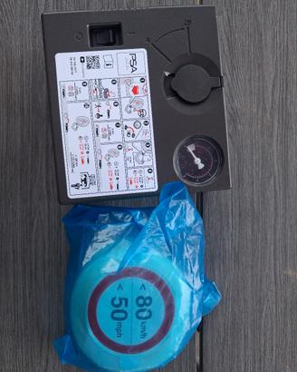 kit riparazione pneumatici