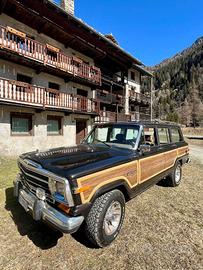 Jeep Grand Wagoneer 1987