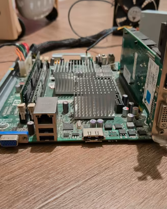 HP Proliant Microserver N36L