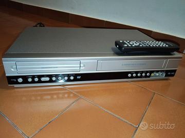 Lettore combinato videoregistratore VHS  + DVD