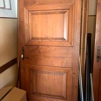 Porte da interno in legno massiccio